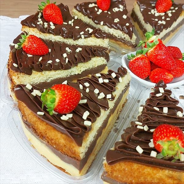 Bolo fatia (2) 600x600